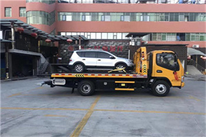 居巢区汽车紧急补胎换胎救援