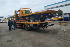 居巢区同城汽车补胎