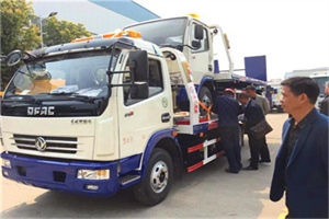 居巢区汽车道路救援拖车价格